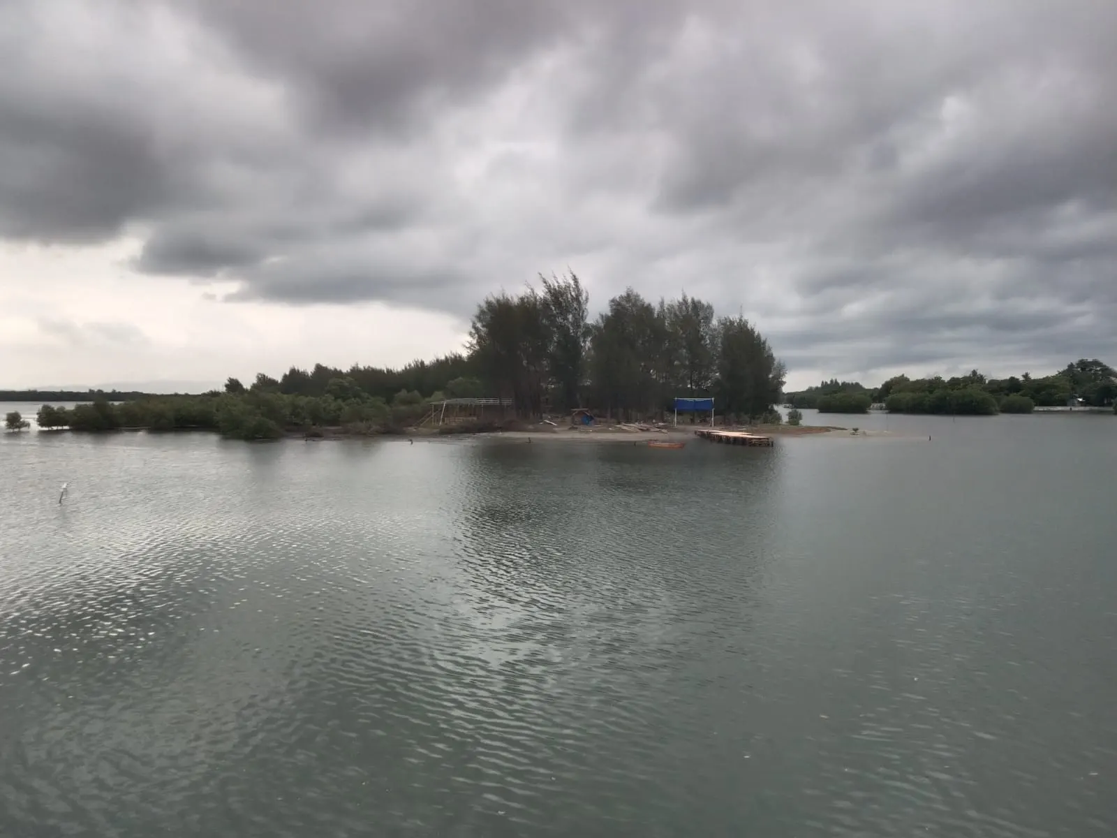 PULAU KECIL STRATEGIS DI SAMPING PELABUHAN ULEE LHEUE, BANDA ACEH