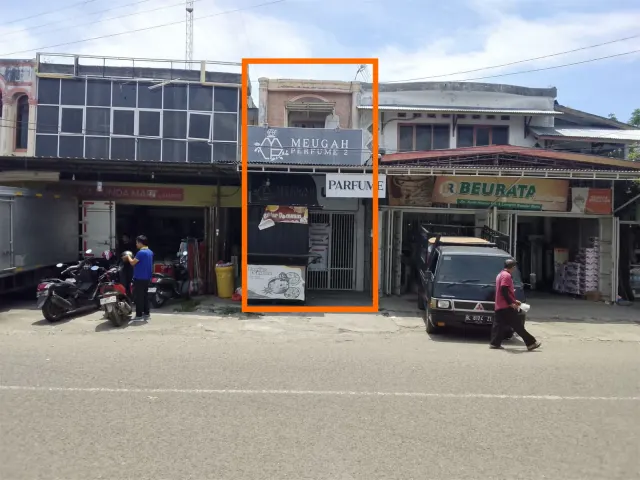 Dijual Toko 1 Pintu 2 Lantai Lokasi Strategis Sekitar Mesjid Oman di Banda Aceh