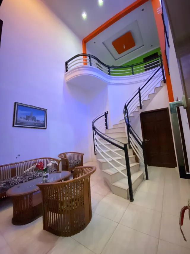 Disewakan Rumah (Full Perabotan) Luas & Nyaman di Jl. AMD Cot Mesjid Banda Aceh