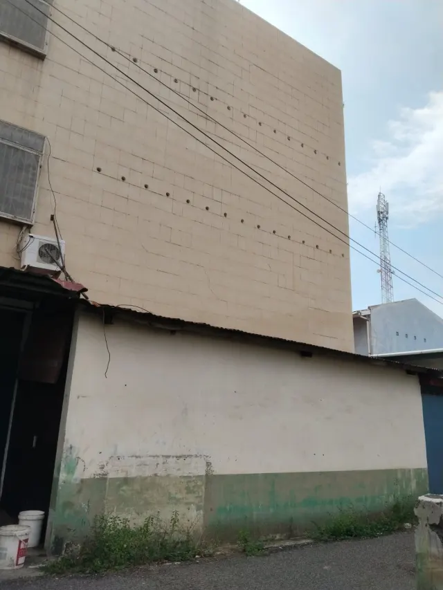 Dijual Rumah Walet 2 Pintu & 3 Setengah Lantai di Jl. Meugat Kampung Mulia Banda Aceh