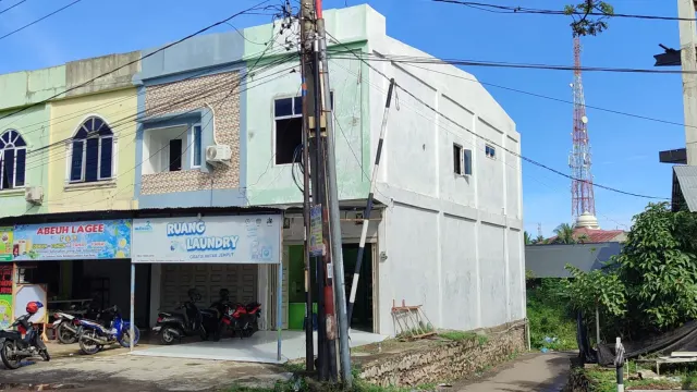 Dijual Ruko Posisi Strategis Depan Jalan Utama di Bundaran Lambaro Aceh Besar
