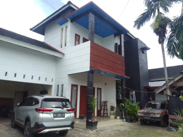 Disewakan Rumah 2 Lantai di Lampuot Banda Aceh