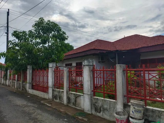 Dijual Rumah di Lamteumen Timur ; Posisi Hook Depan Jalan Utama
