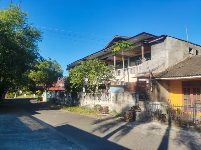 Dijual Tanah & Bangunan 862 m2 Posisi Cantik Hook di Blower Banda Aceh ; Cocok Utk Kantor, Homestay, Dll