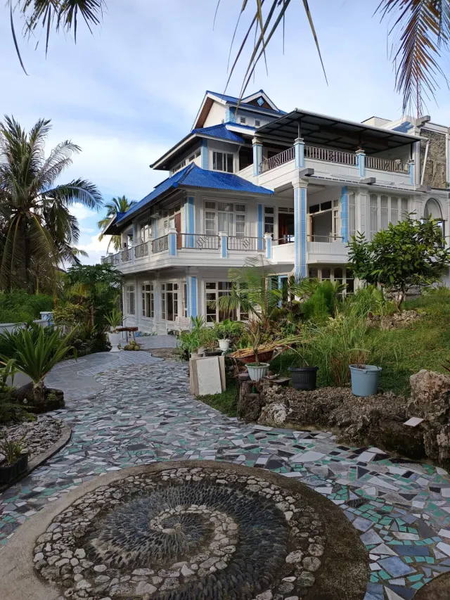 Dijual Villa Megah & Cantik ala Penthouse di Ujong Kareung ; Spot SUNRISE Terbaik di Kota Sabang