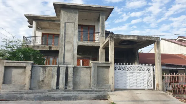 Dijual Rumah Cantik di Geuceu Komplek Banda Aceh, Lokasi Sangat Strategis